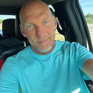 Meet your Posher, Gary